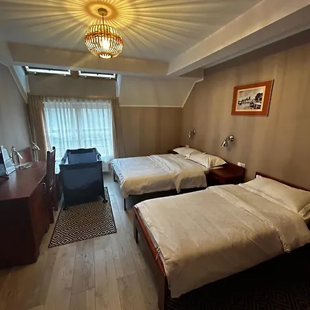 Dom Oliwski Inn